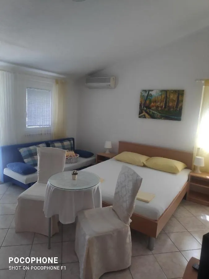 Studios Simona Medulin Apartmán