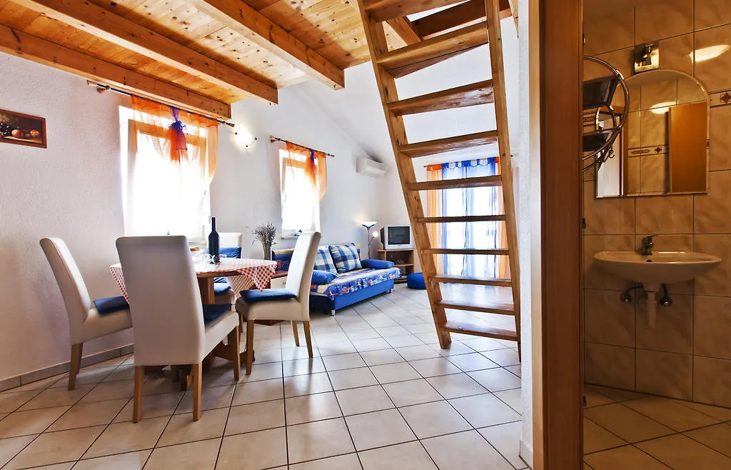 Studios Simona Medulin Apartmán